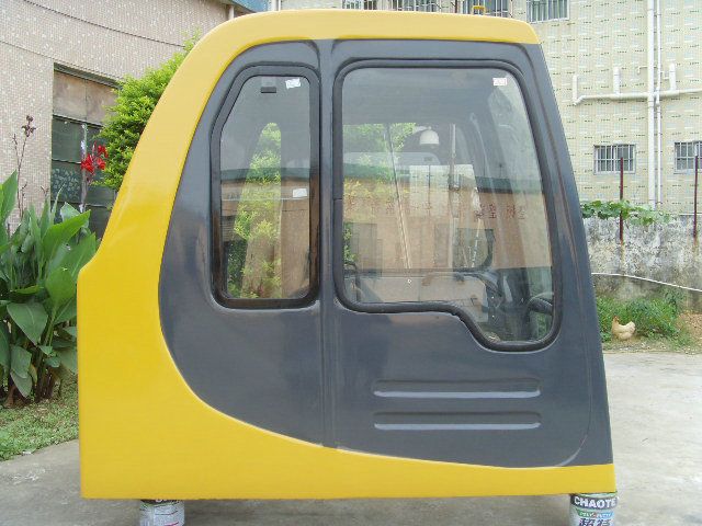 驾驶室外围