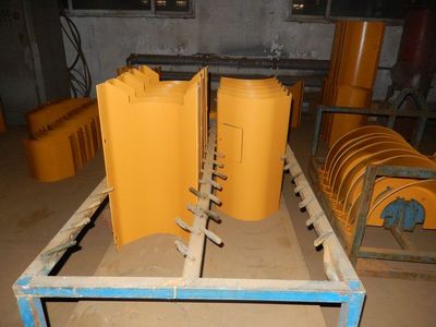 Installed shelf cover