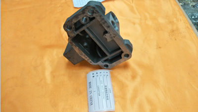 1269307508 segment lock housing